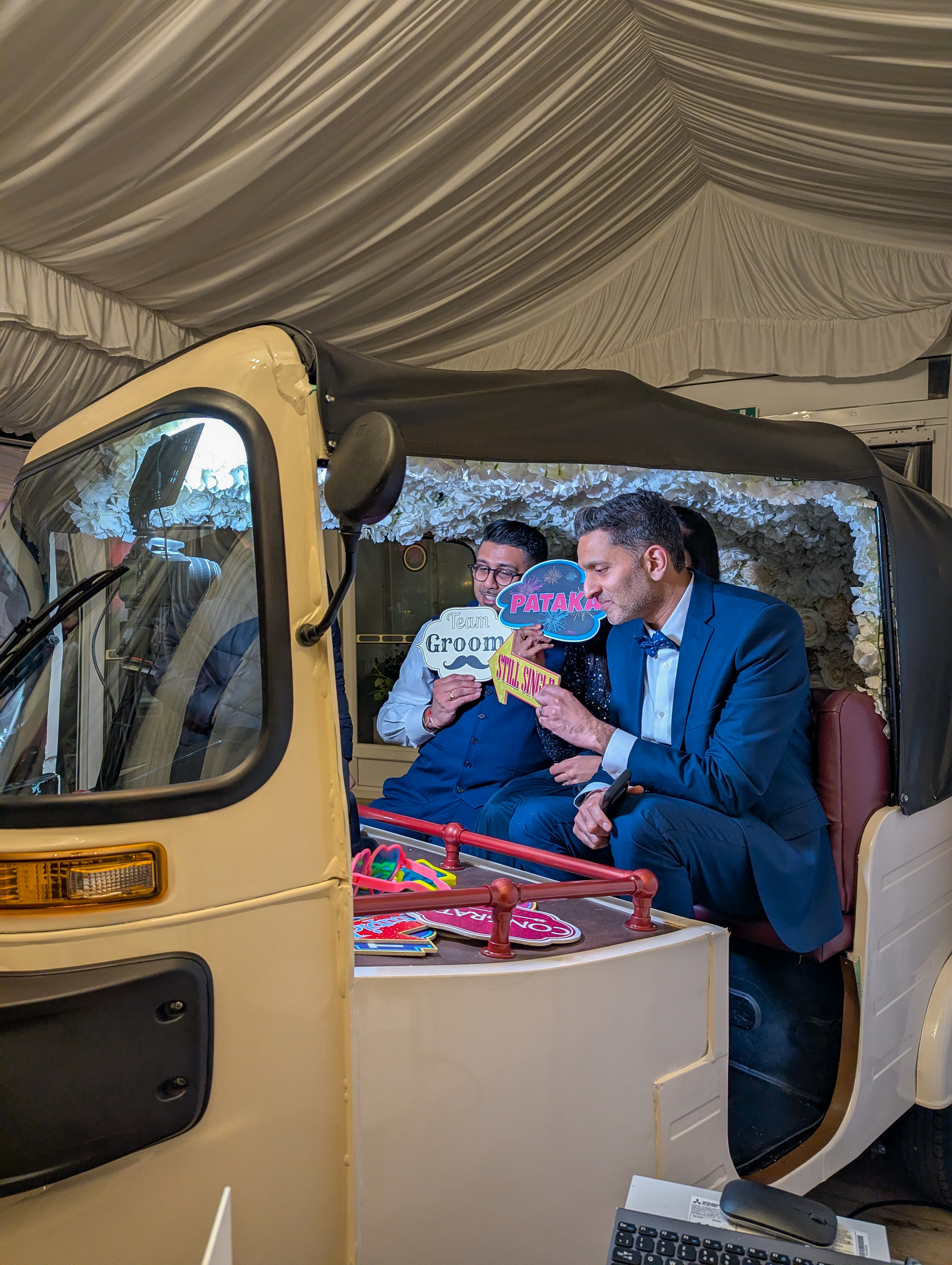 asian wedding photobooth ideas